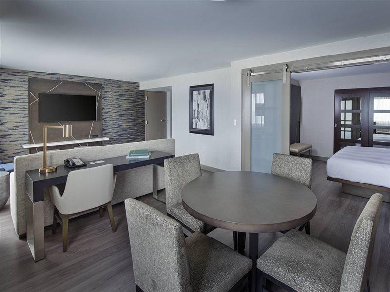 מלון Detroit Marriott טרוי מראה חיצוני תמונה