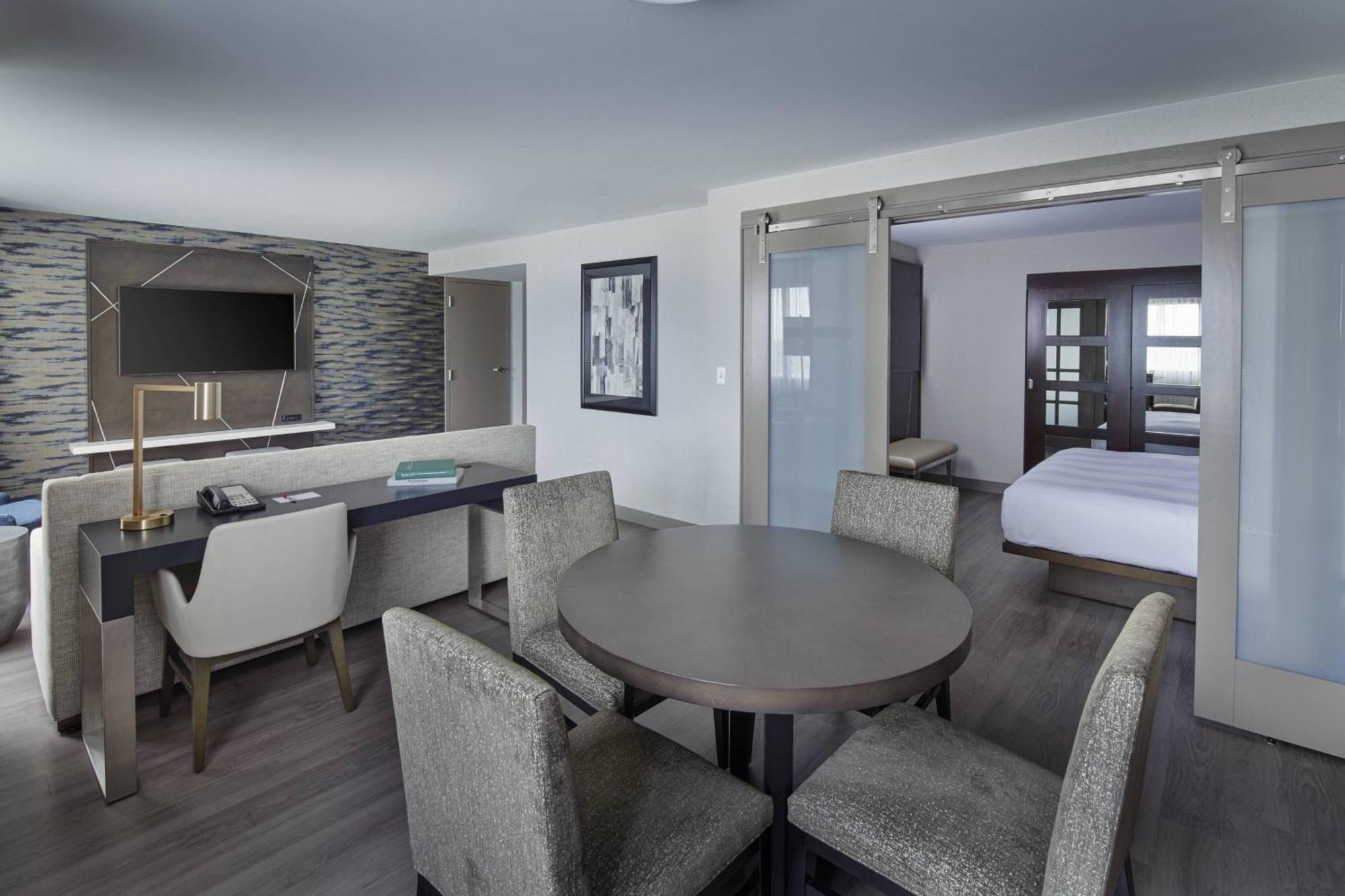 מלון Detroit Marriott טרוי מראה חיצוני תמונה
