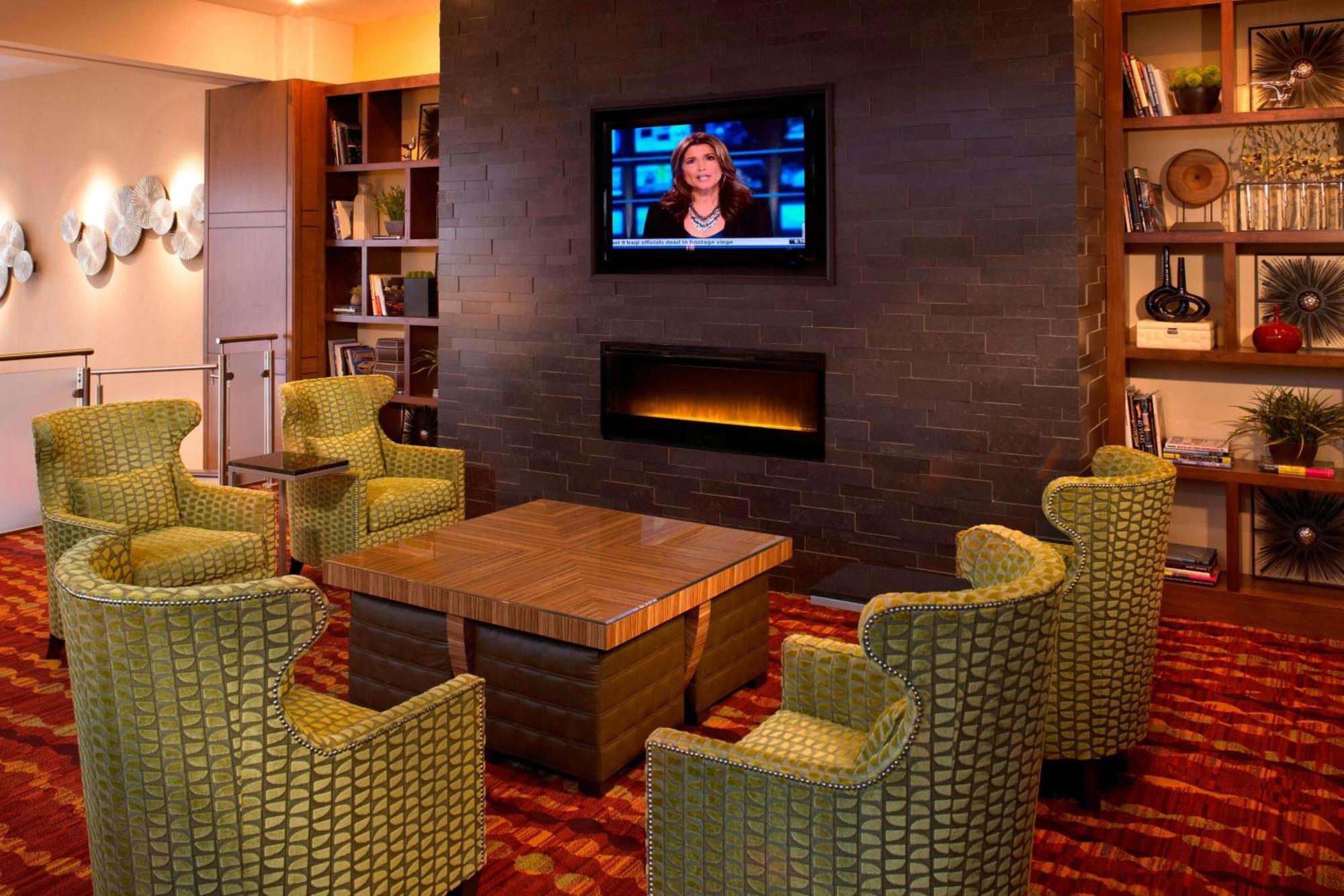 מלון Detroit Marriott טרוי מסעדה תמונה