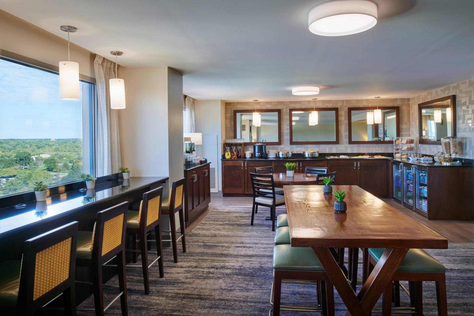 מלון Detroit Marriott טרוי מראה חיצוני תמונה