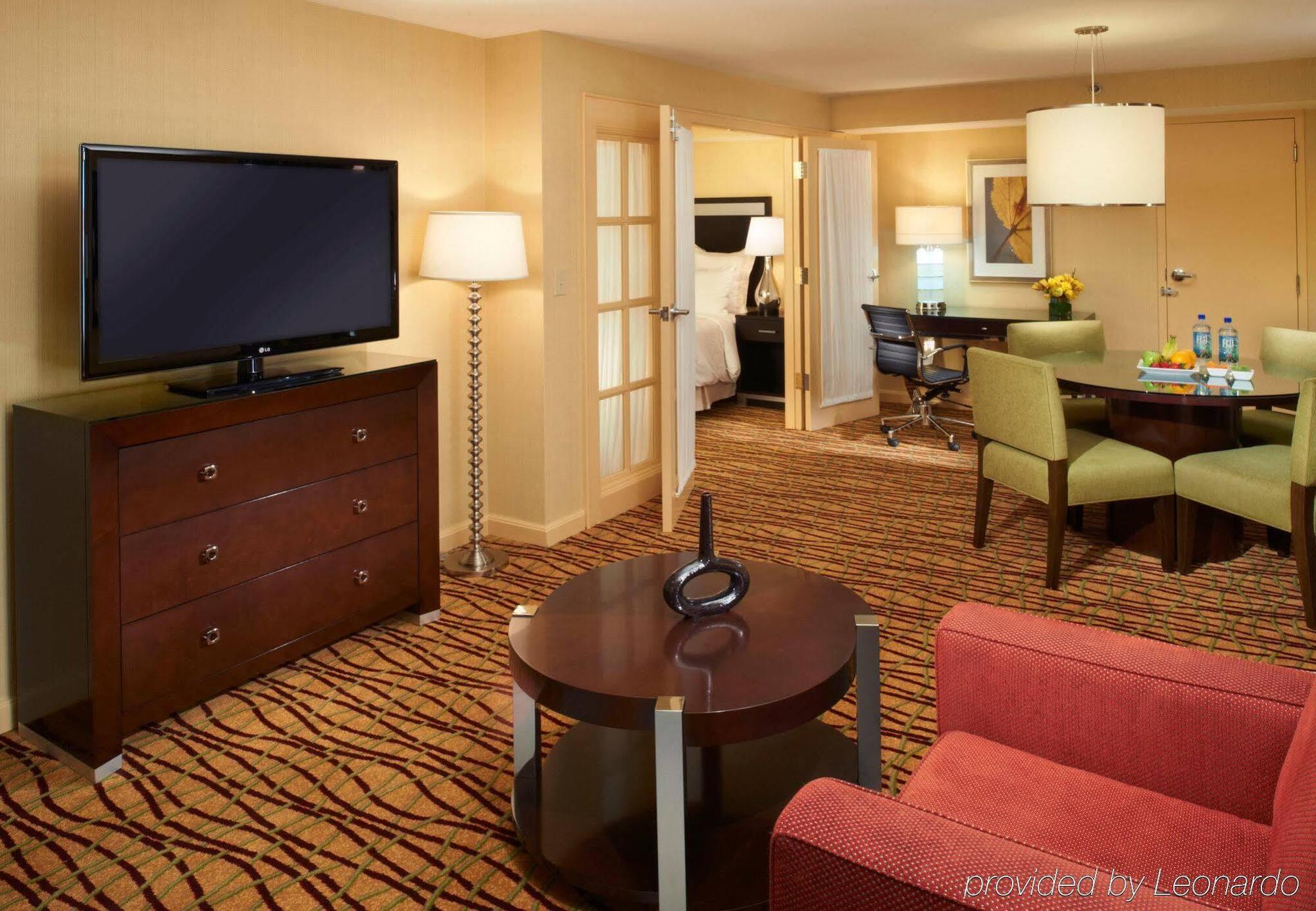 מלון Detroit Marriott טרוי מראה חיצוני תמונה